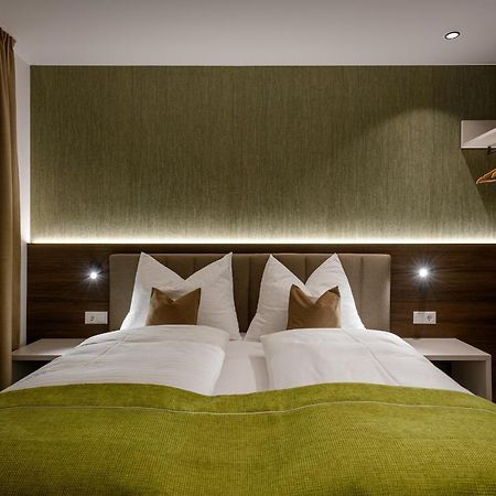 Sambock Quarter Pustrabase Apartment Brunico Bagian luar foto