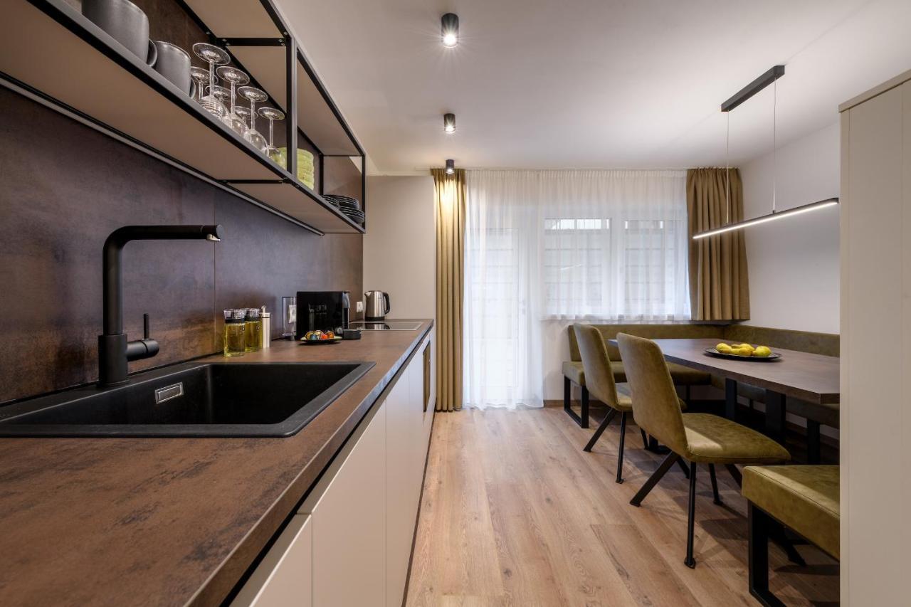 Sambock Quarter Pustrabase Apartment Brunico Bagian luar foto