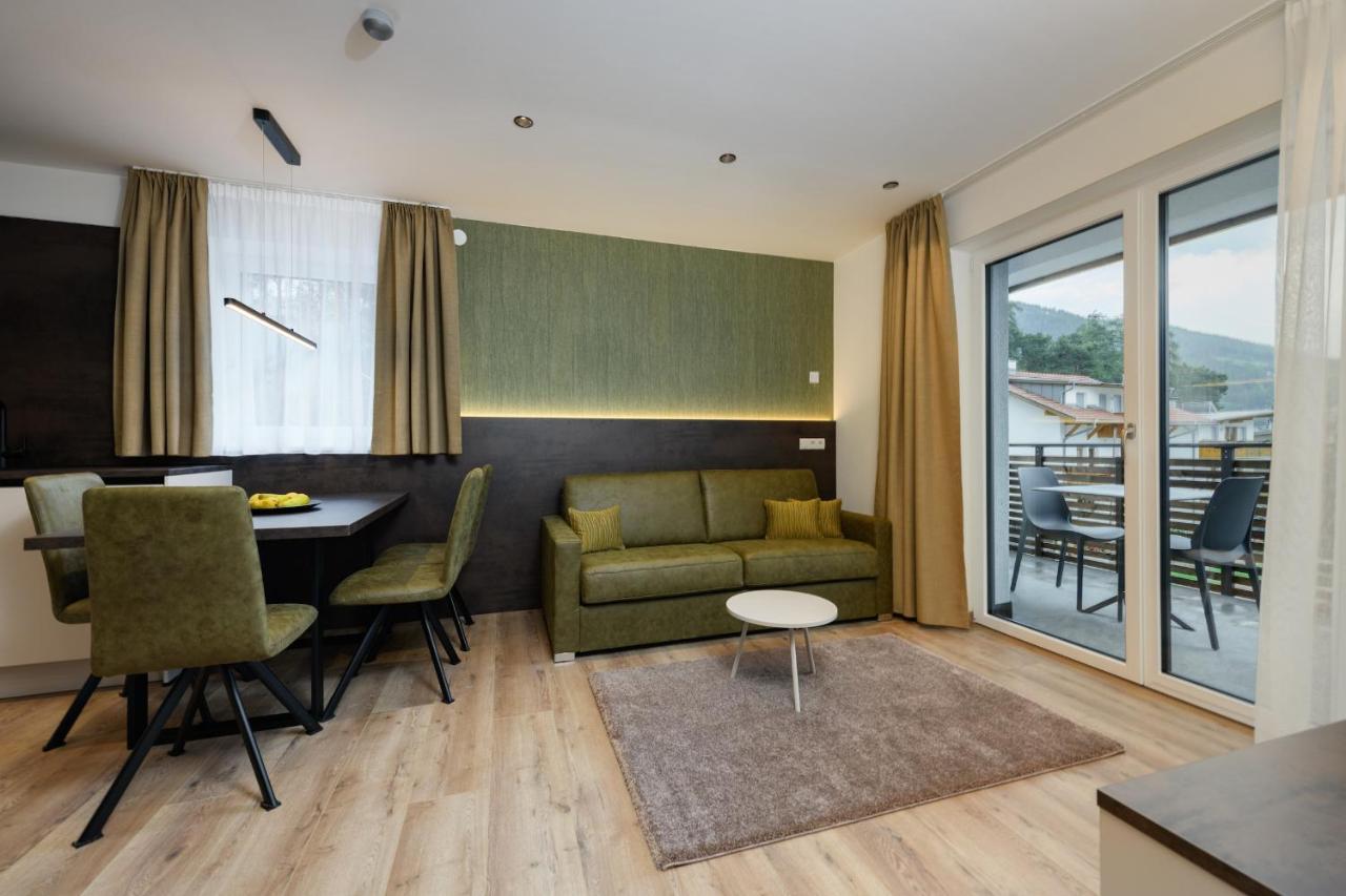 Sambock Quarter Pustrabase Apartment Brunico Bagian luar foto
